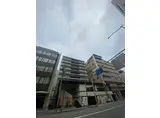 ファミーユ江坂