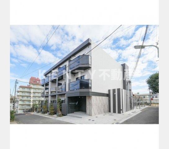 ESTRUTH MAGOME