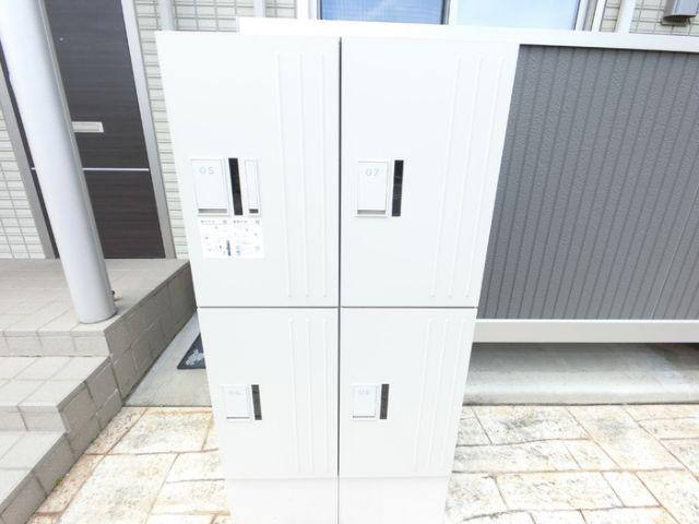 ナディアB