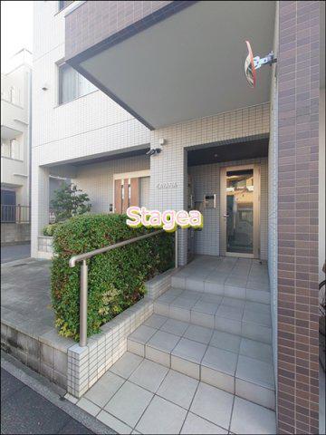 KAYANA