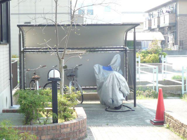 メゾンラフィーネ
