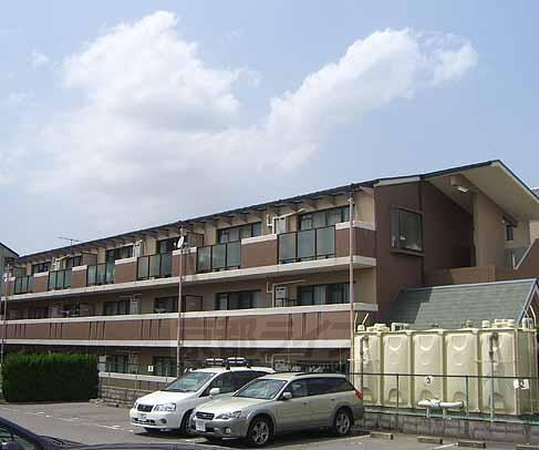 メゾン太秦