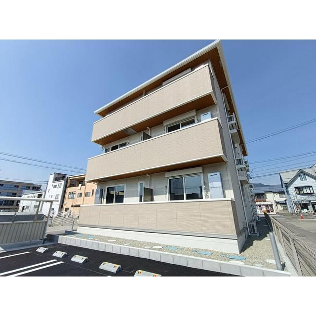 トリシア横町イースト