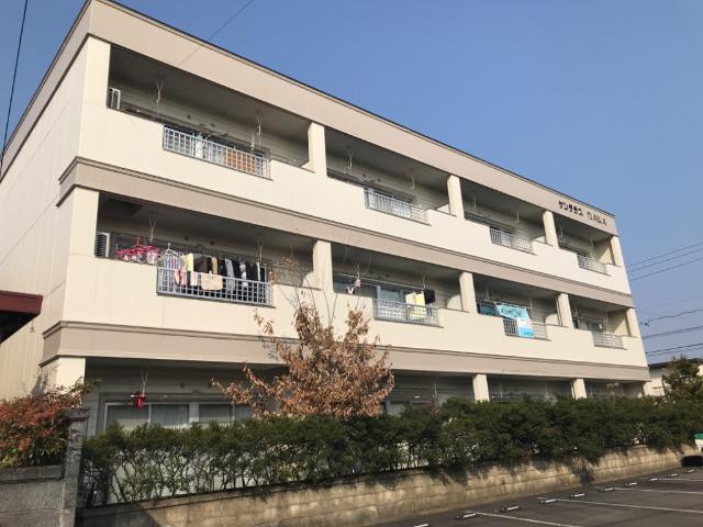 サンテラスNAWA