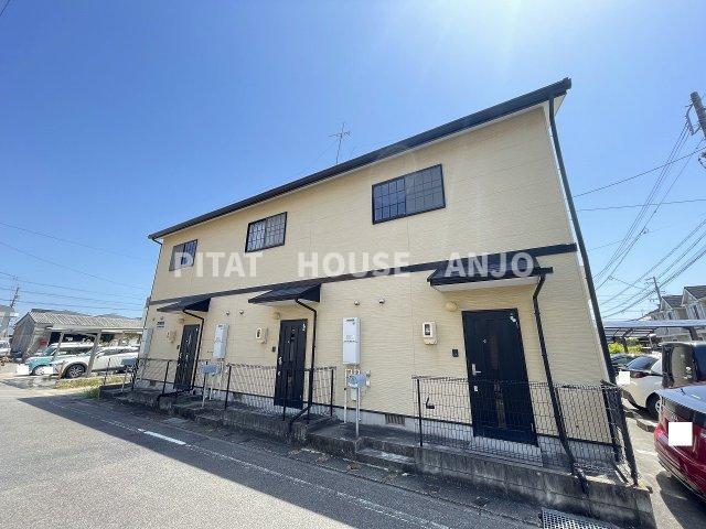 メゾウッド岡田(2DK/2階)