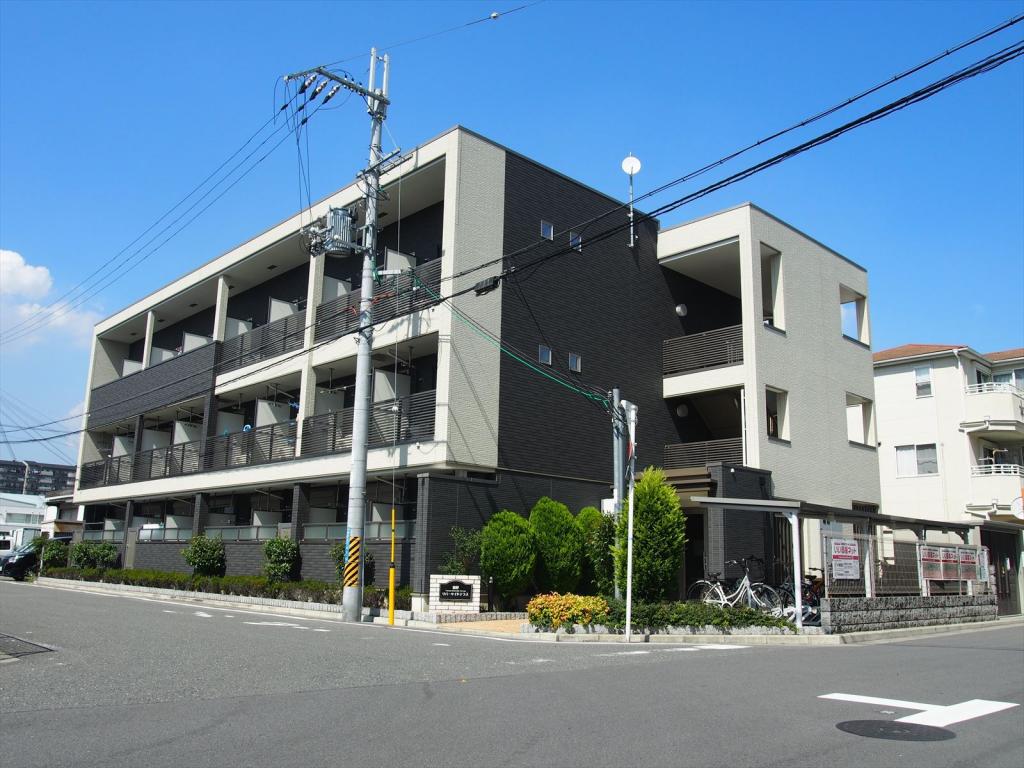 鶴野リバーサイドテラス