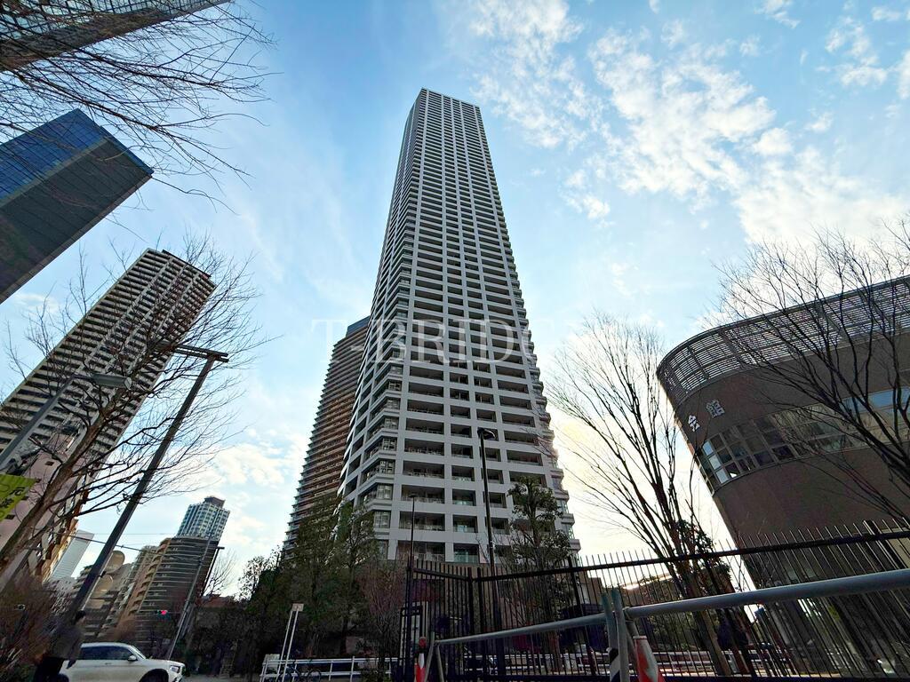 ザ・パークハウス西新宿タワー60(1LDK/16階)