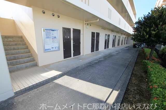 レオパレス城間