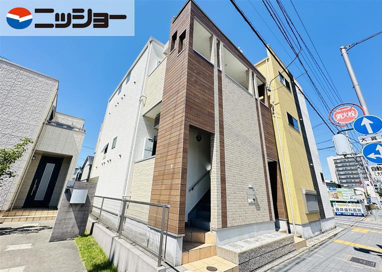 ラ・ルーチェ日比野