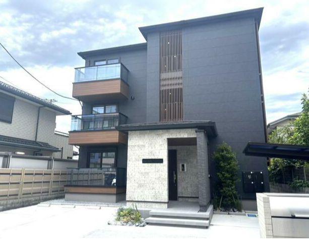 グローリーヒルズ