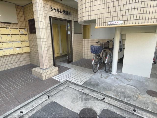 シャルレ寝屋川