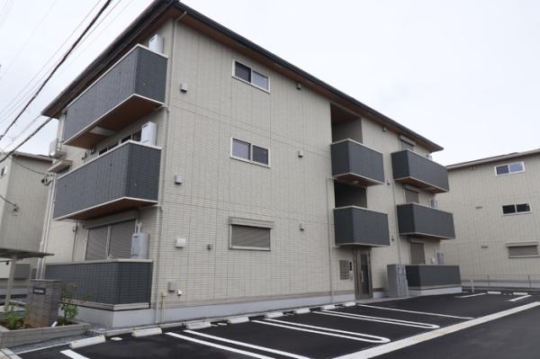 D-INVEST栄町
