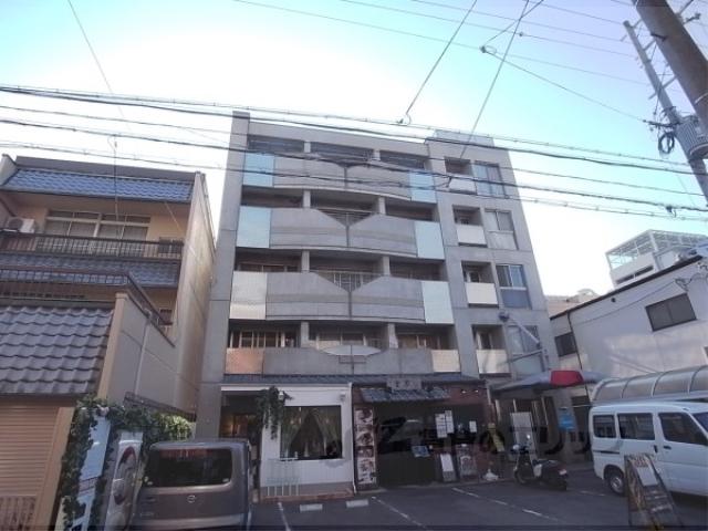 マース・リヴィエール