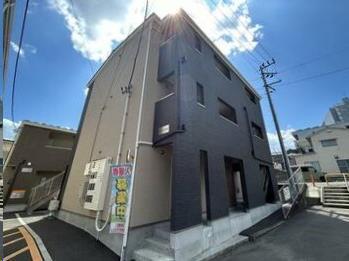 リングフィールド連坊駅前II