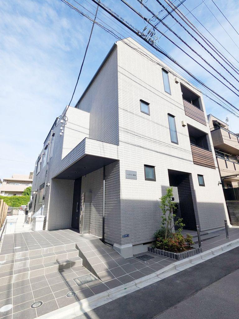 シュヴァル新宿
