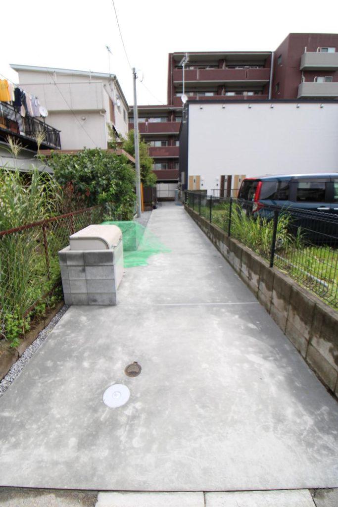 ＪＲ中央線 八王子駅 徒歩12分 2階建 築4年