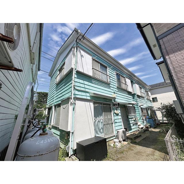 さざ波と貝がらココマーレ平塚