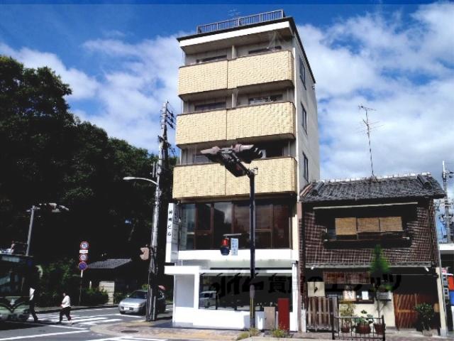 岡崎ビル