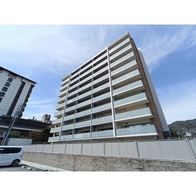 ポレスター湖岸通参番館