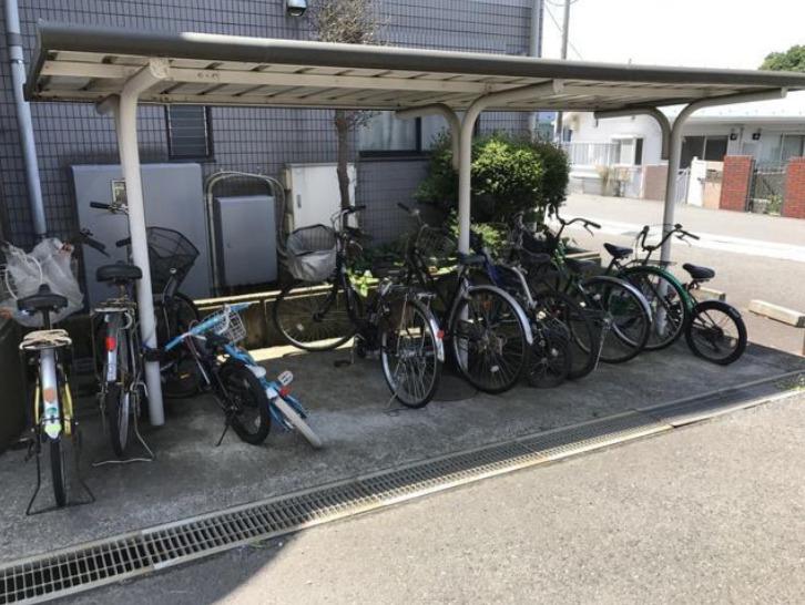 ロイヤル二俣川B