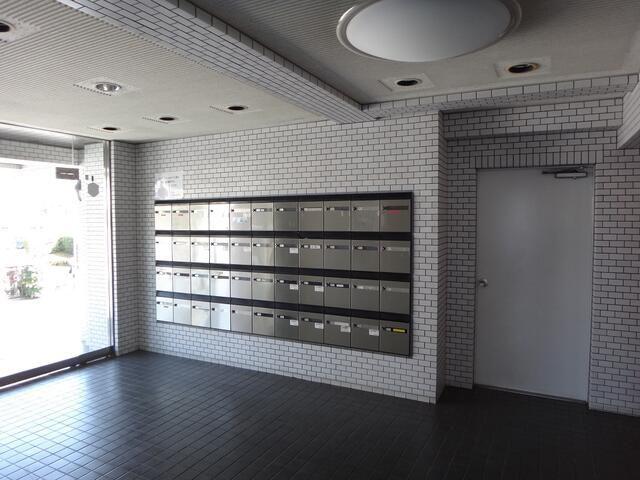 ロイヤルシティ四番館
