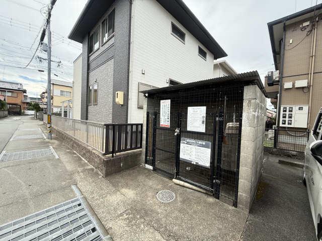 アネックス虹B棟