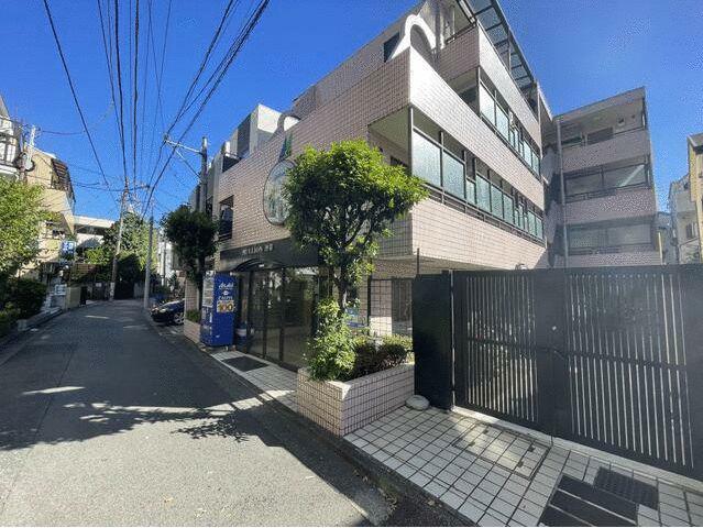 マリオン池袋
