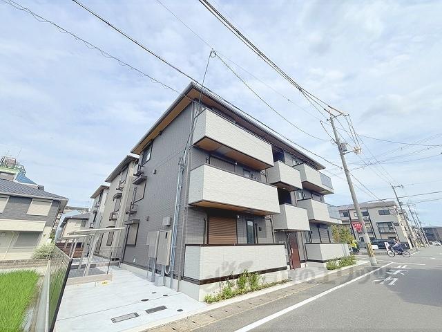 GRAMM松室吾田神町A