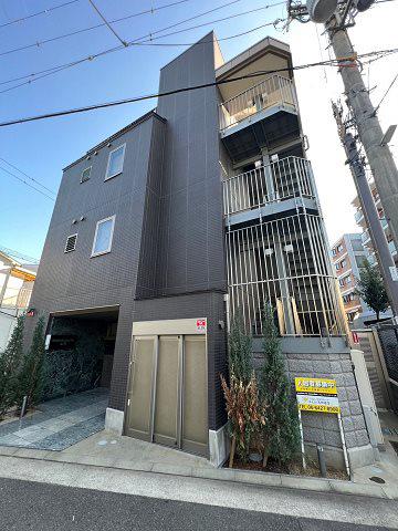 MAISON DE CHOU CHOU立花