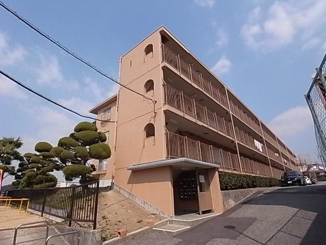 ハイツ東朝霧