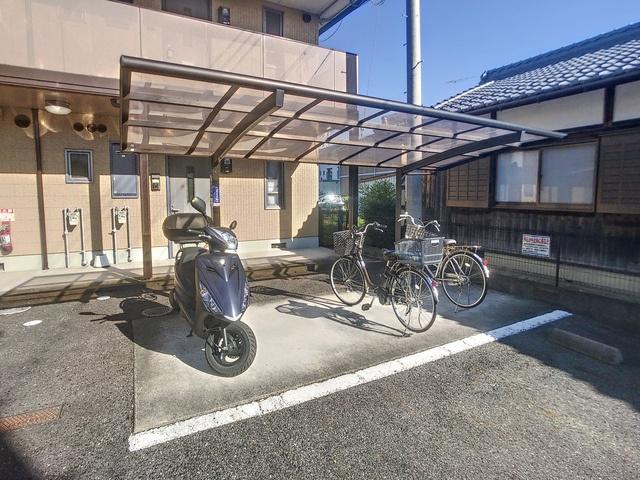 マピエス