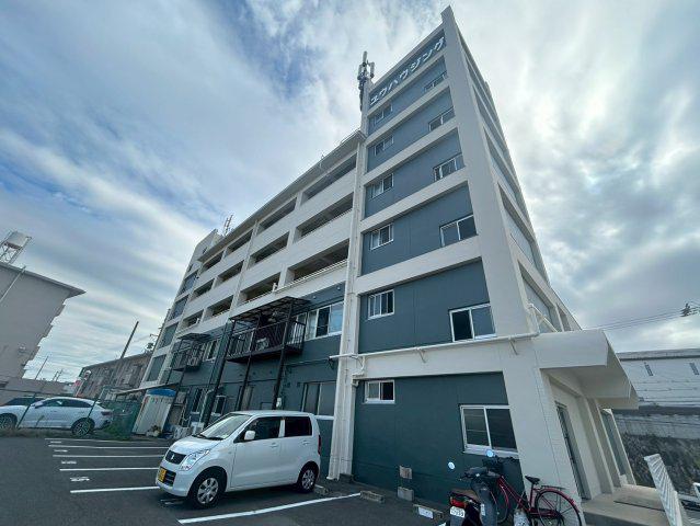 パインリーフ和泉