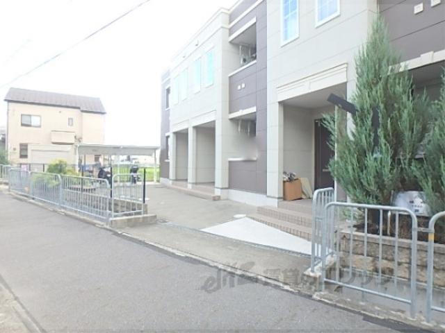 城畔1825