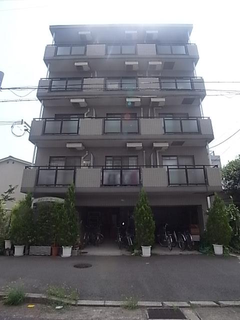 メゾンドローリエ