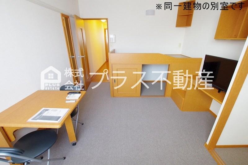レオパレスアインス