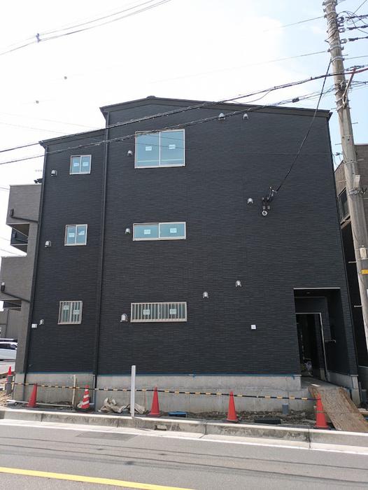 川口市鳩ケ谷緑町1丁目I