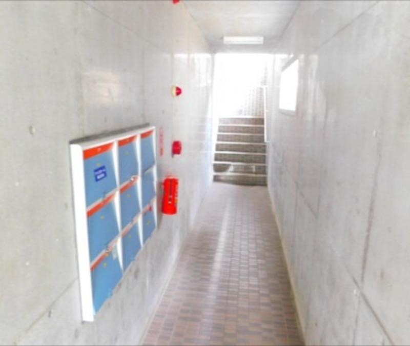 プラザ館ドーム前C