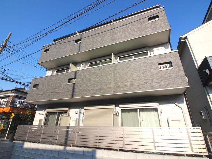 ラウレア川越