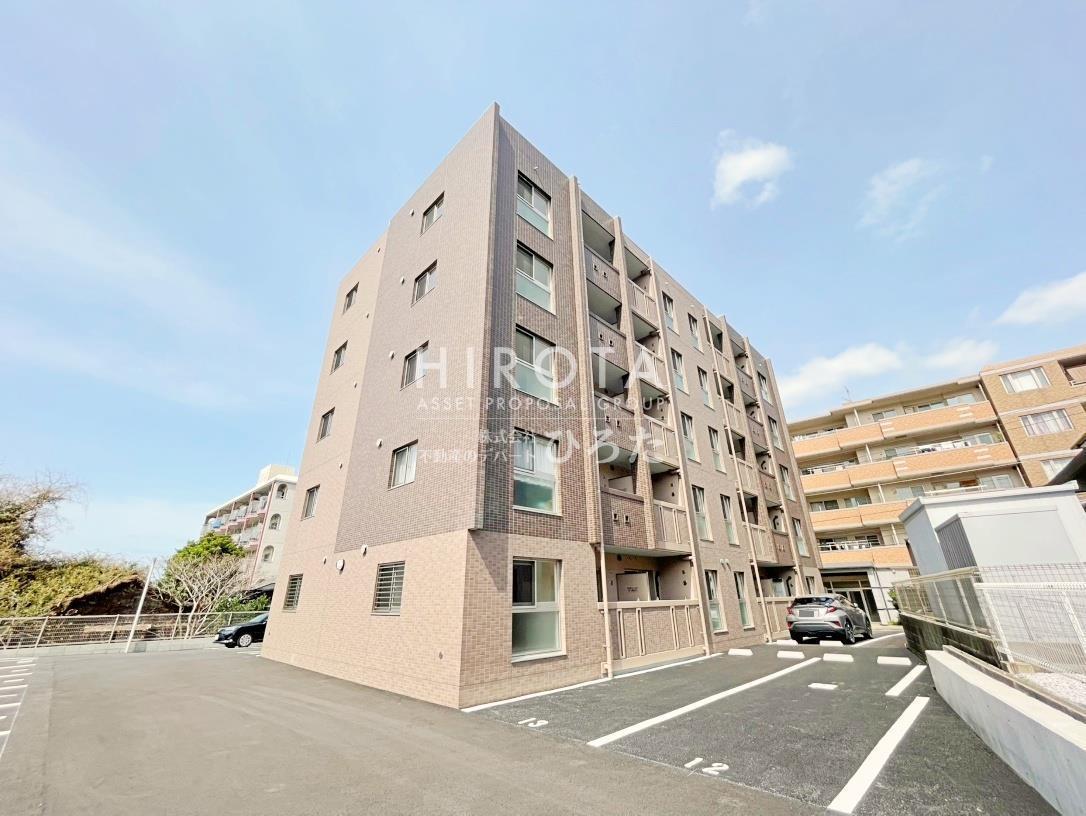 ロワール・イン柳原町