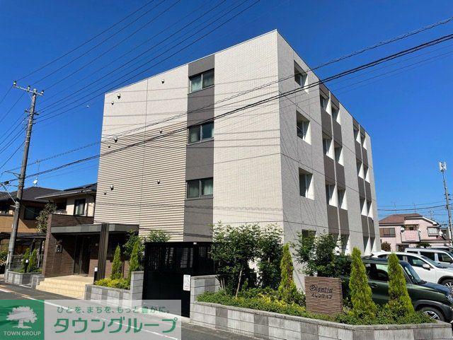 オレンティア