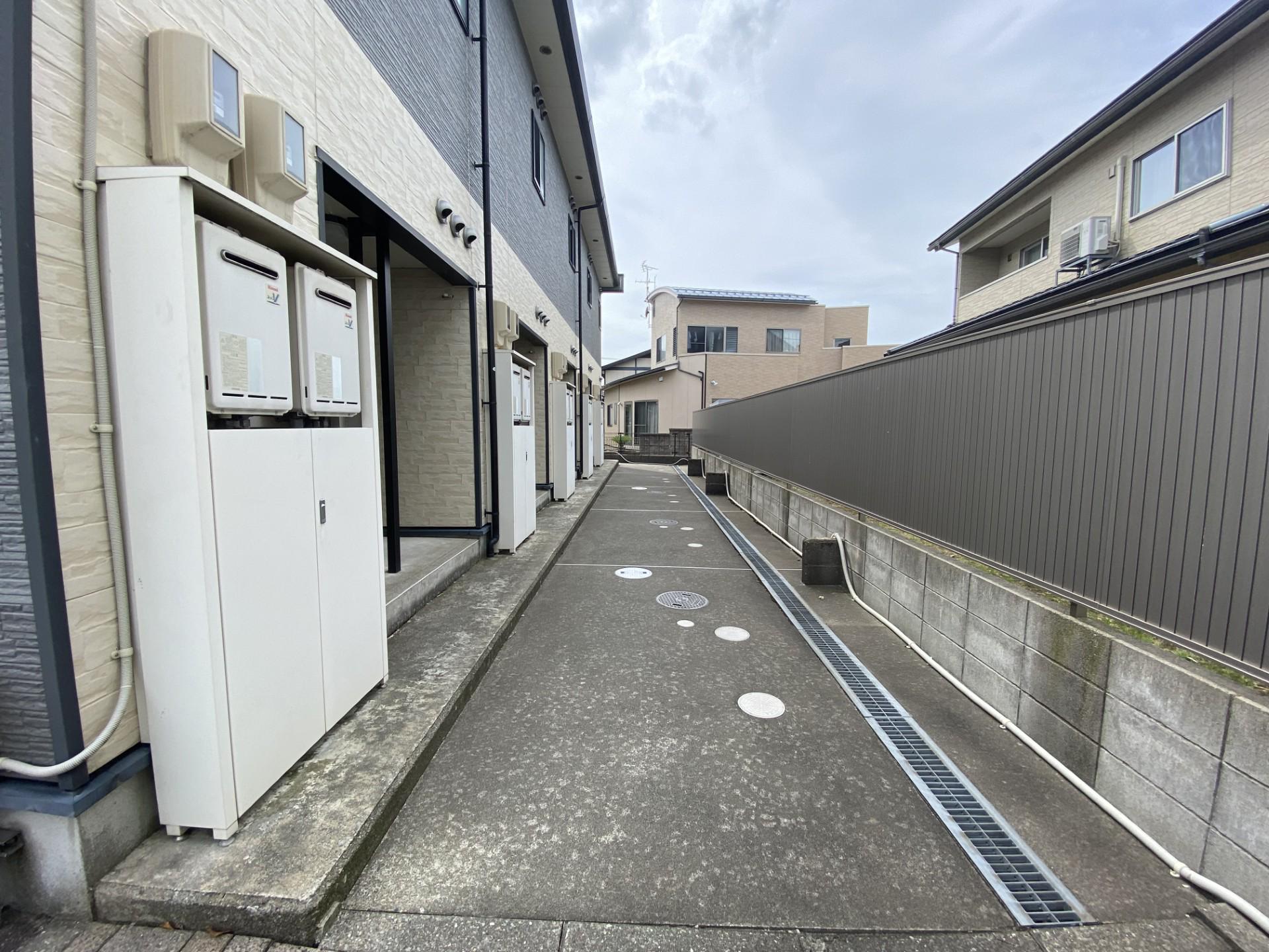 レオパレスサンブロス