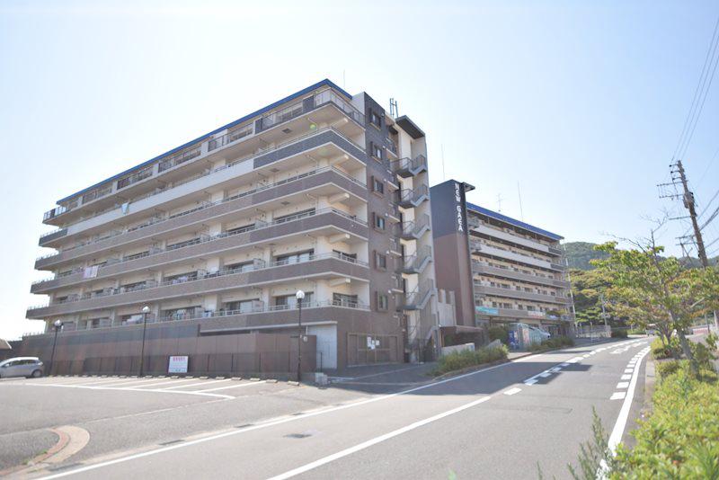 ニューガイア四季彩の丘C棟