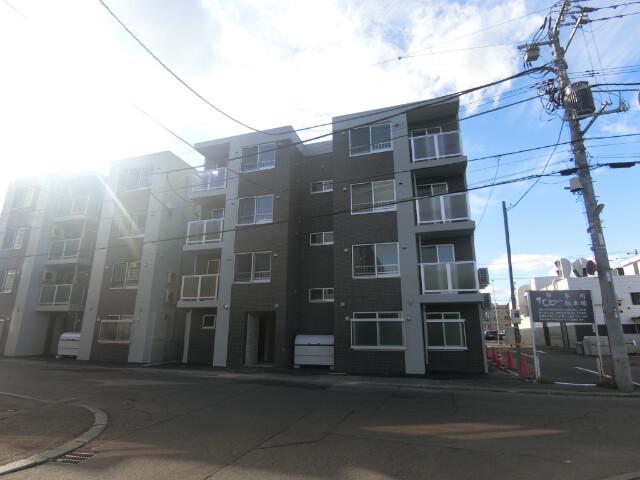 MAISON KAMUY PARK FRONT
