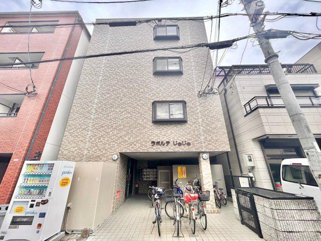 ラポルテじゅじゅ