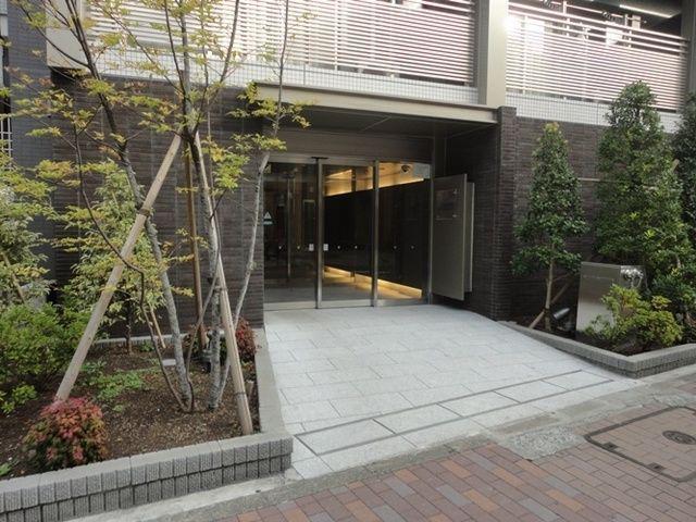I-SUITEHIGASHINAKANO