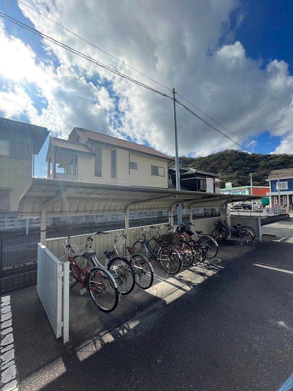 サンアベニュー田寺 2