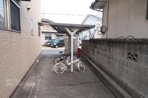 ブライト西新涯