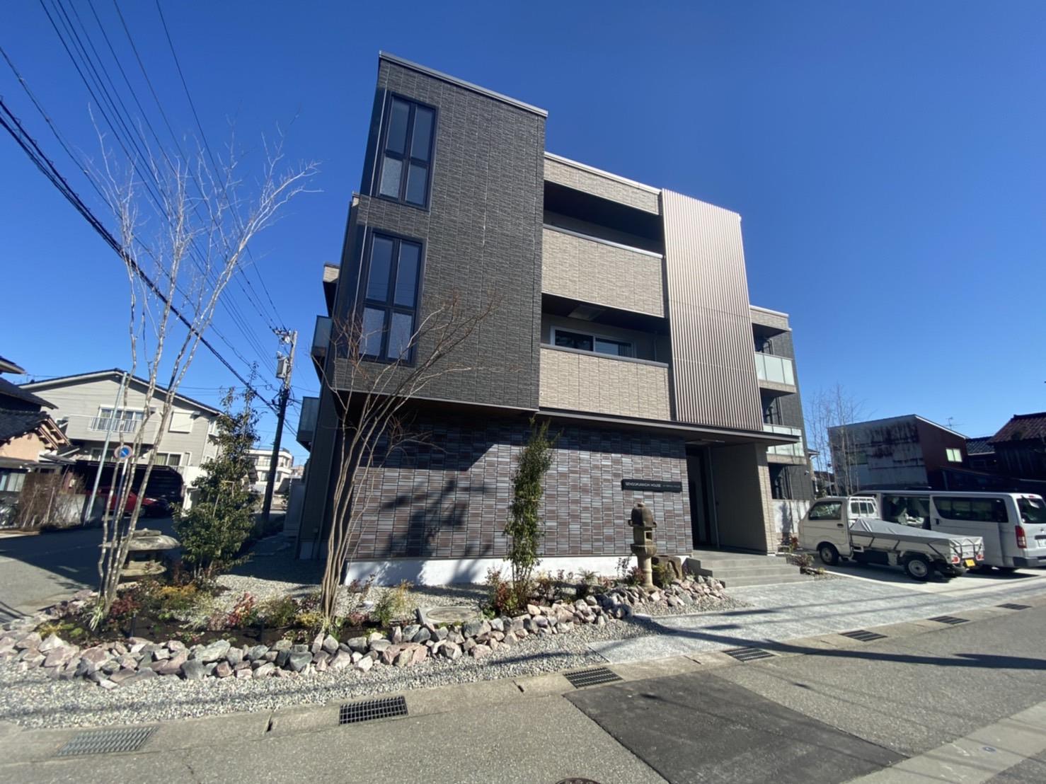 SENGOKUMACHI HOUSE