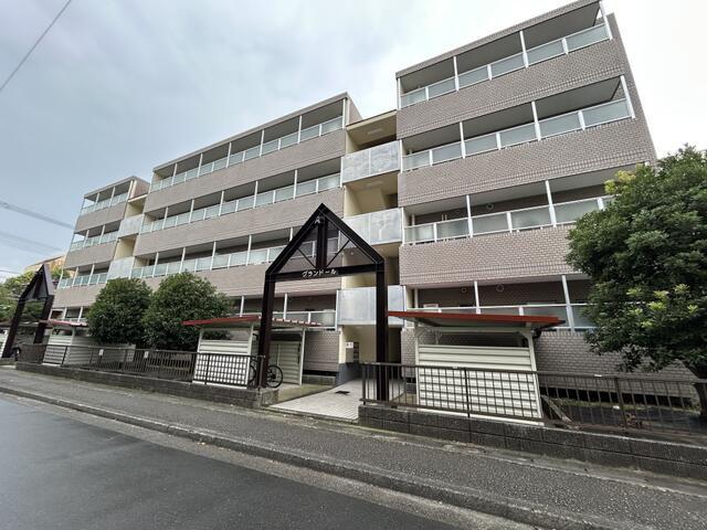グランドール
