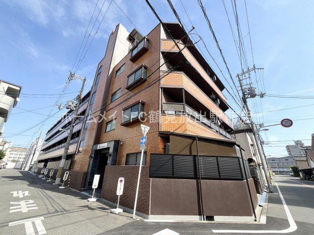 ファーストパレス